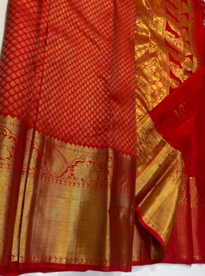 Pure Kanchipuram Handloom Silk Saree - Image 2