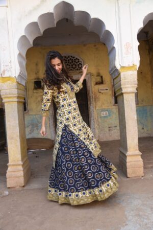 Long Kurta Skirt Set - Image 5