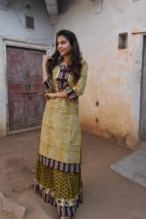 Long Kurta Skirt Set - Image 15