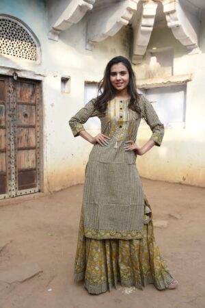 Long Kurta Skirt Set - Image 22