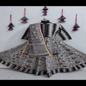 Cotton Long Skirt with Blouse - Image 19