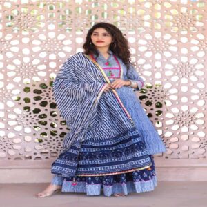 Cotton Long Skirt with Blouse - Image 32