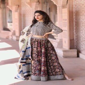 Cotton Long Skirt with Blouse - Image 36