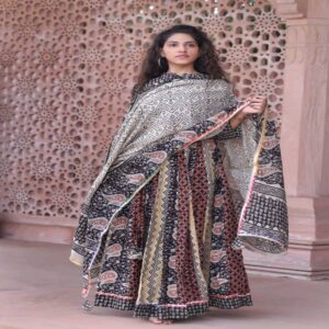 Cotton Long Skirt with Blouse - Image 50