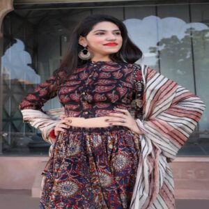 Cotton Long Skirt with Blouse - Image 55