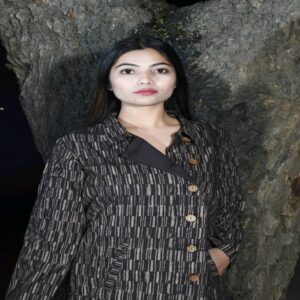 Double layered Jacket - Image 3