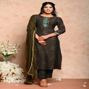 Muslin Kurta Pant Dupatta Set - Image 29