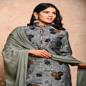 Muslin Kurta Pant Dupatta Set - Image 43