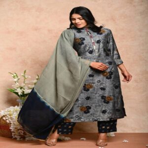 Muslin Kurta Pant Dupatta Set - Image 59