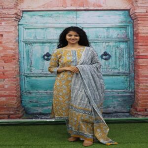 Handblock Kurti Pant Dupatta set - Image 8