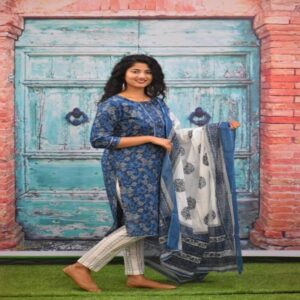 Handblock Kurti Pant Dupatta set - Image 25