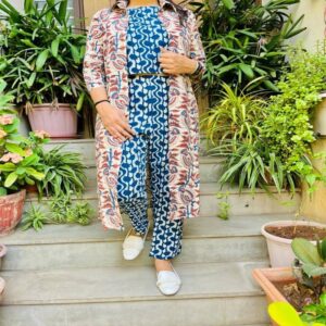 Crop Top with Pant and Shrug - Image 9