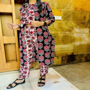 Crop Top with Pant and Shrug - Image 16