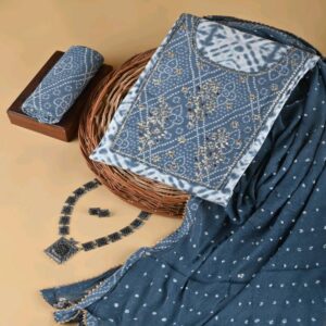 Cotton dress material with chiffon dupatta - Image 9