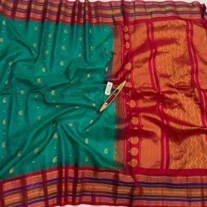Pure Gadwal Silk Saree - Image 23