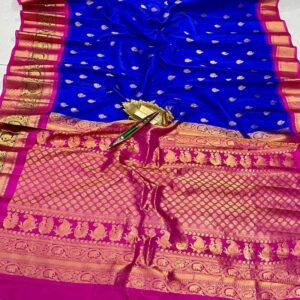 Pure Gadwal Silk Saree - Image 36