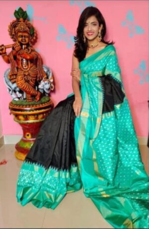 Ikkat Pure Silk Sarees - Image 10