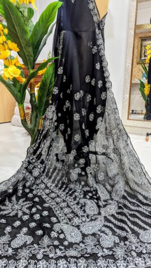 Chikankari Saree