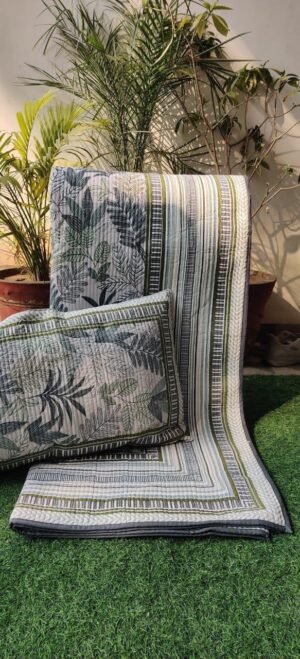 Reversible Quilt - Image 8