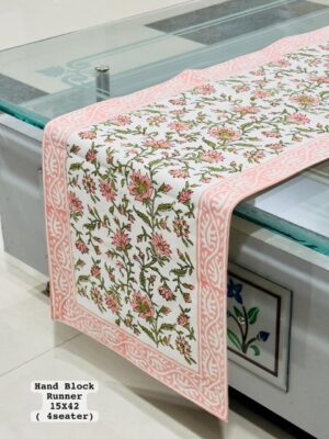 Table Runner - Image 4