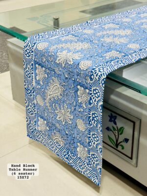 Table Runner - Image 5