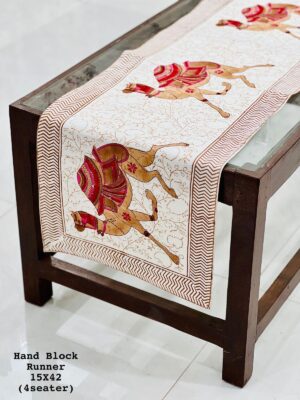 Table Runner - Image 17