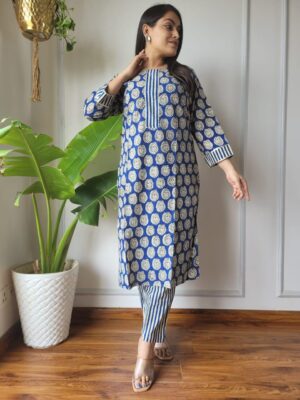 Kurti Pant Set - Image 9