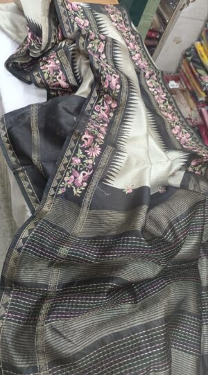 Tussar Saree with Parsi Ghara Border - Image 5